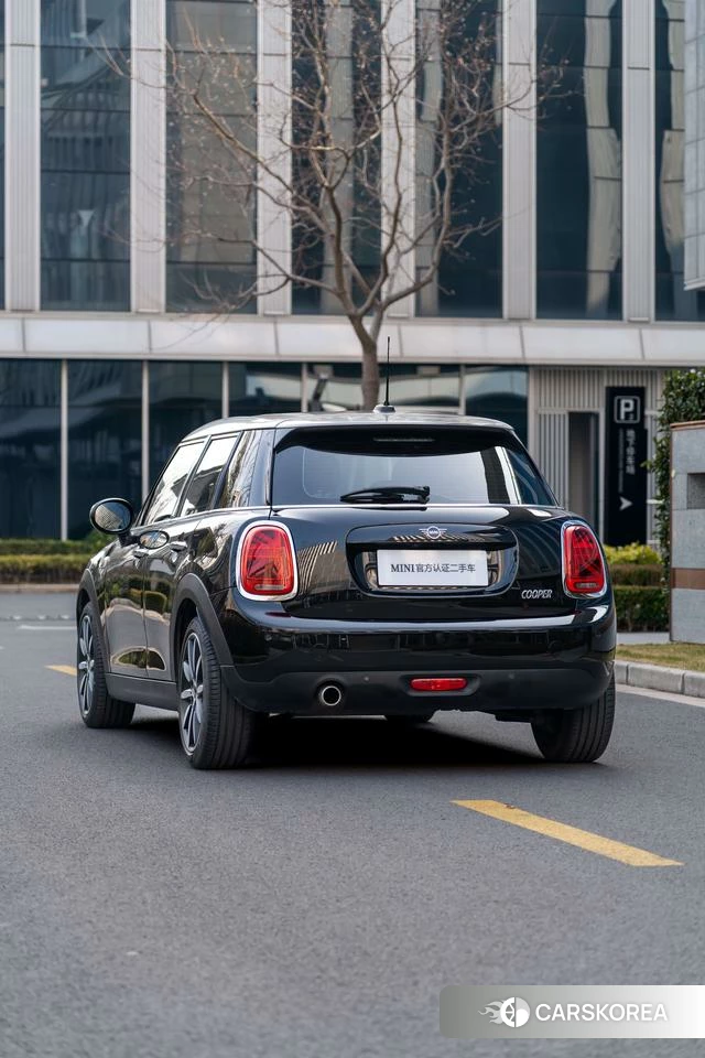 MINI MINI 2021 Черный из Китая, фото 5