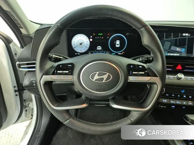 Hyundai The New Avante (CN7) 2024 Белый из Кореи, фото 5