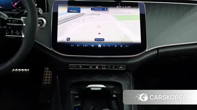 Mercedes-Benz E-Class W214 2025 Белый из Кореи, фото 5