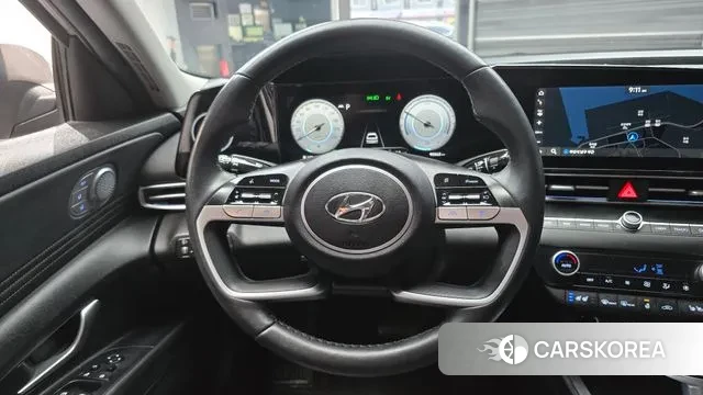 Hyundai Avante Hybrid (CN7) 2021 Серебряный из Кореи, фото 5