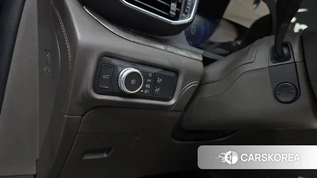 Ford Explorer 6th Generation 2022 Черный из Кореи, фото 5