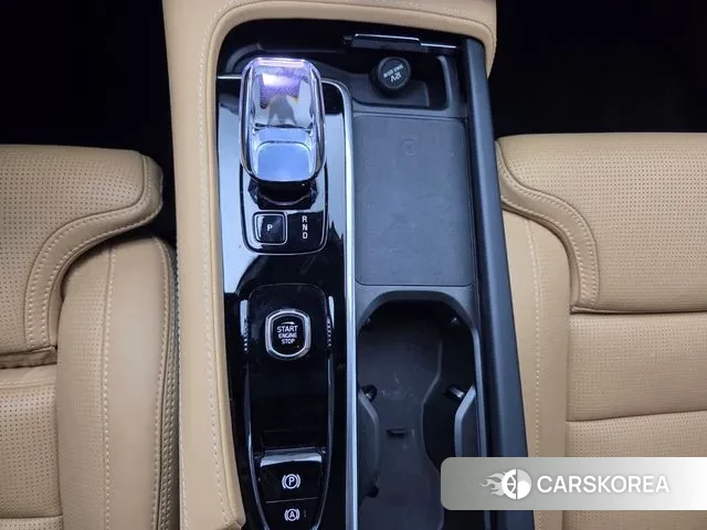 Volvo XC90 second Generation 2024 Белый из Кореи, фото 5