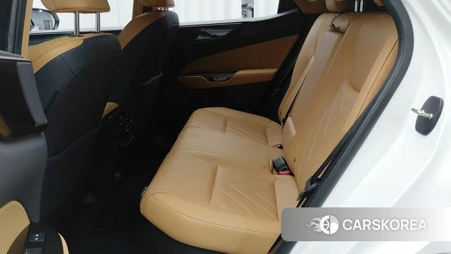 Lexus NX350h Second generation 2024 Белый из Кореи, фото 5
