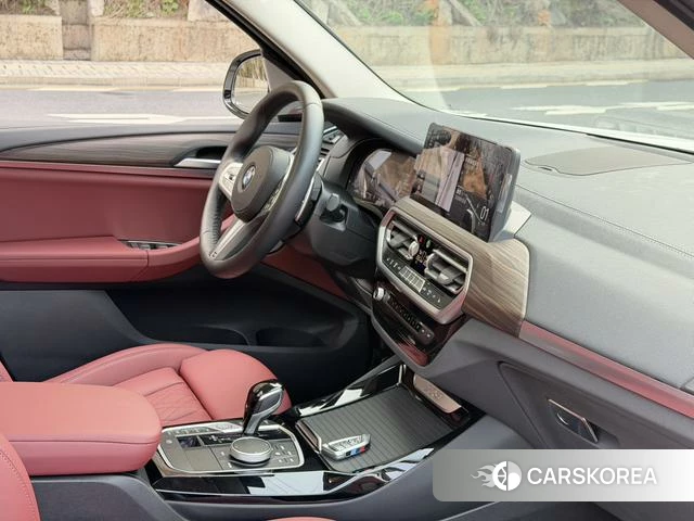 BMW X3 2024 Белый из Китая, фото 5