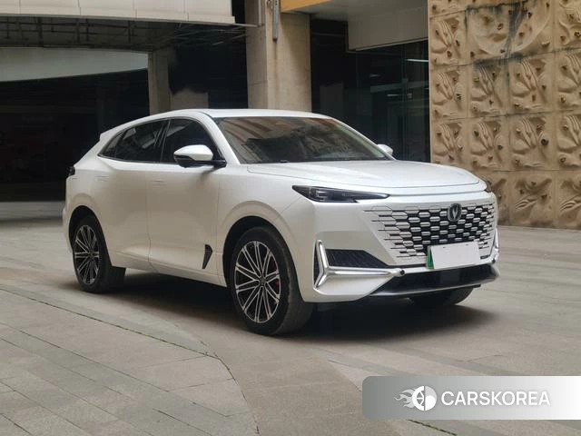 Chang'an UNI-K Smart iDD 2022 Белый из Китая, фото 5