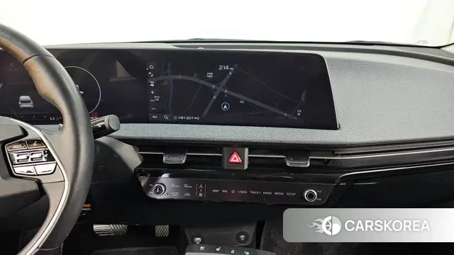 Kia EV6 2023 Белый из Кореи, фото 5