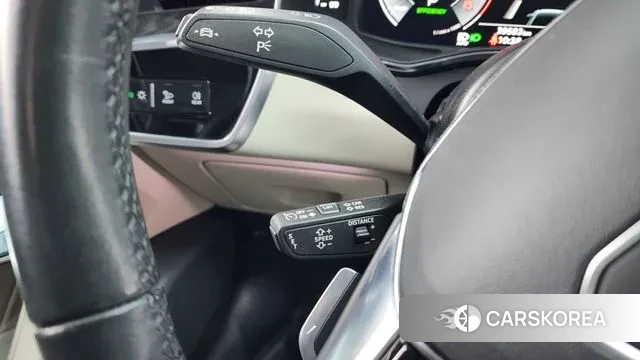 Audi A6 (C8) 2023 Белый из Кореи, фото 5