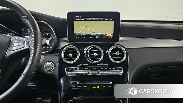 Mercedes-Benz GLC-Class X253 2019 Белый из Кореи, фото 5