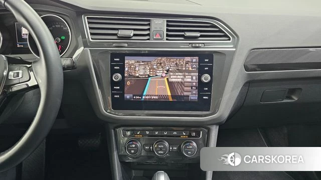 Volkswagen Tiguan second Generation 2020 Серый из Кореи, фото 5