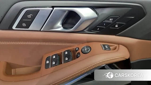 BMW X5 (G05) 2025 Черный из Кореи, фото 5