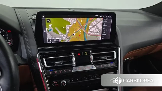 BMW 8 Series (G15) 2023 Белый из Кореи, фото 5