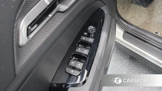 Kia Sportage 5th Generation 2021 Белый из Кореи, фото 5