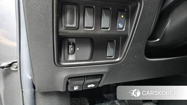 Renault Korea (Samsung) The New QM6 2021 Серебристо-серый из Кореи, фото 5
