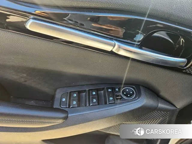 Kia Seltos 2019 Белый из Кореи, фото 5