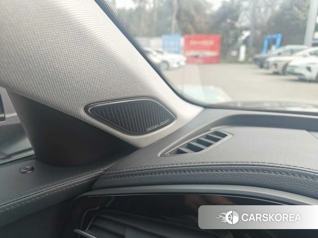 Volkswagen Passat 2024 Темно-серый из Китая, фото 5