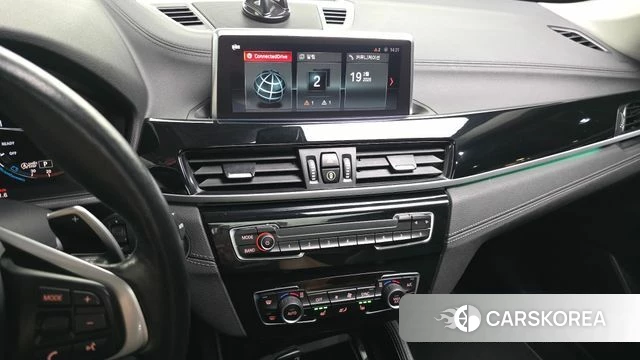 BMW X1 (F48) 2022 Белый из Кореи, фото 5