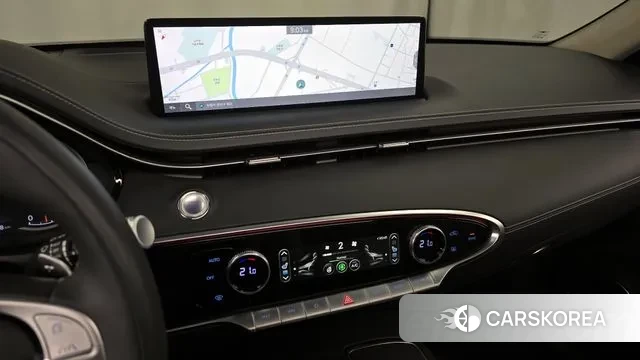 Genesis GV70 2023 Белый из Кореи, фото 5