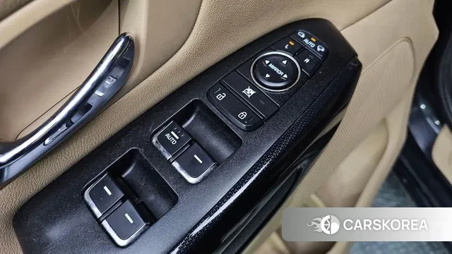 Kia The New Carnival 2019 Черный из Кореи, фото 5