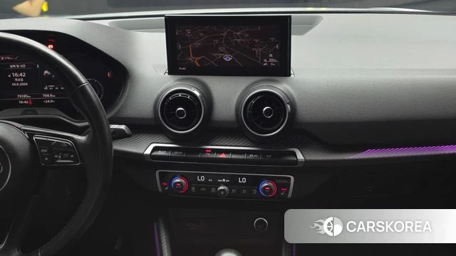 Audi Q2 2020 Белый из Кореи, фото 5