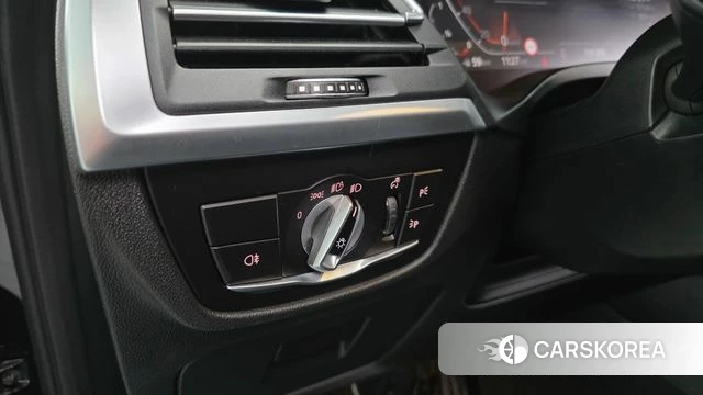 BMW X3 (G01) 2022 Черный из Кореи, фото 5