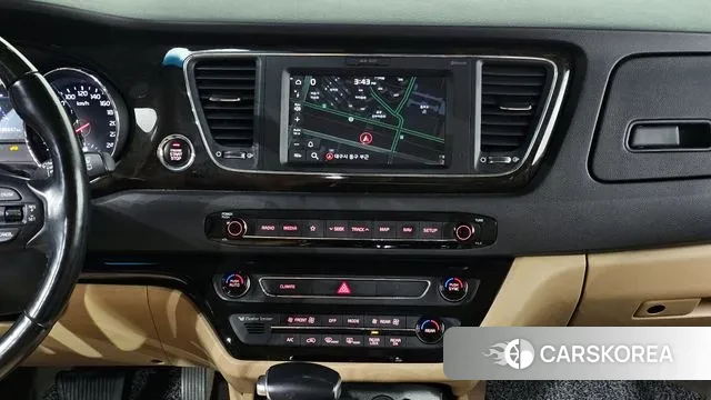 Kia The New Carnival 2018 Черный из Кореи, фото 5