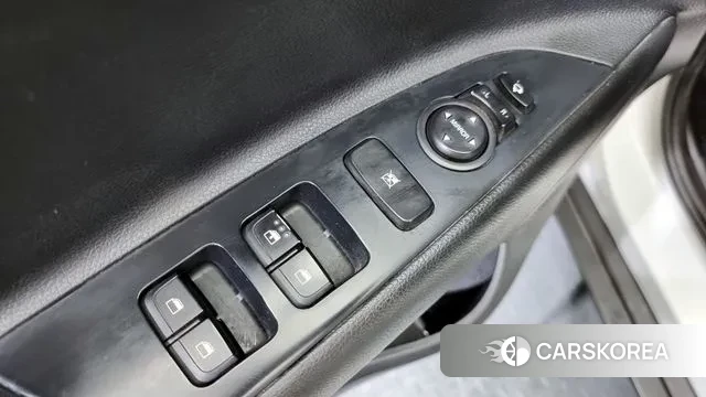 Kia Stonic 2020 Белый из Кореи, фото 5