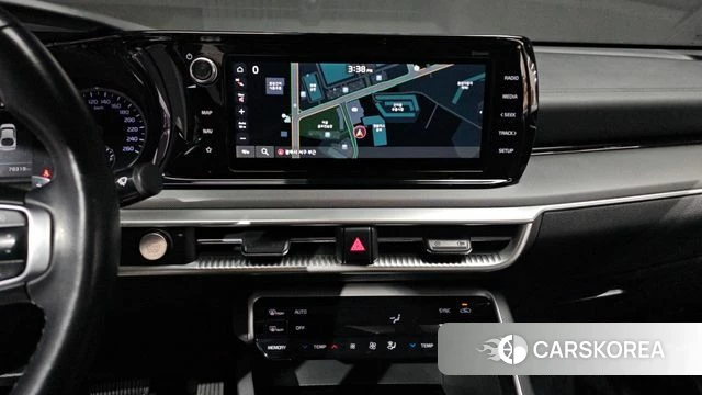 Kia K5 3rd generation 2021 Белый из Кореи, фото 5