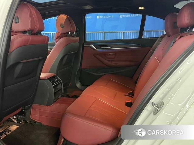 BMW 5 series PHEV 2021 Белый из Китая, фото 5