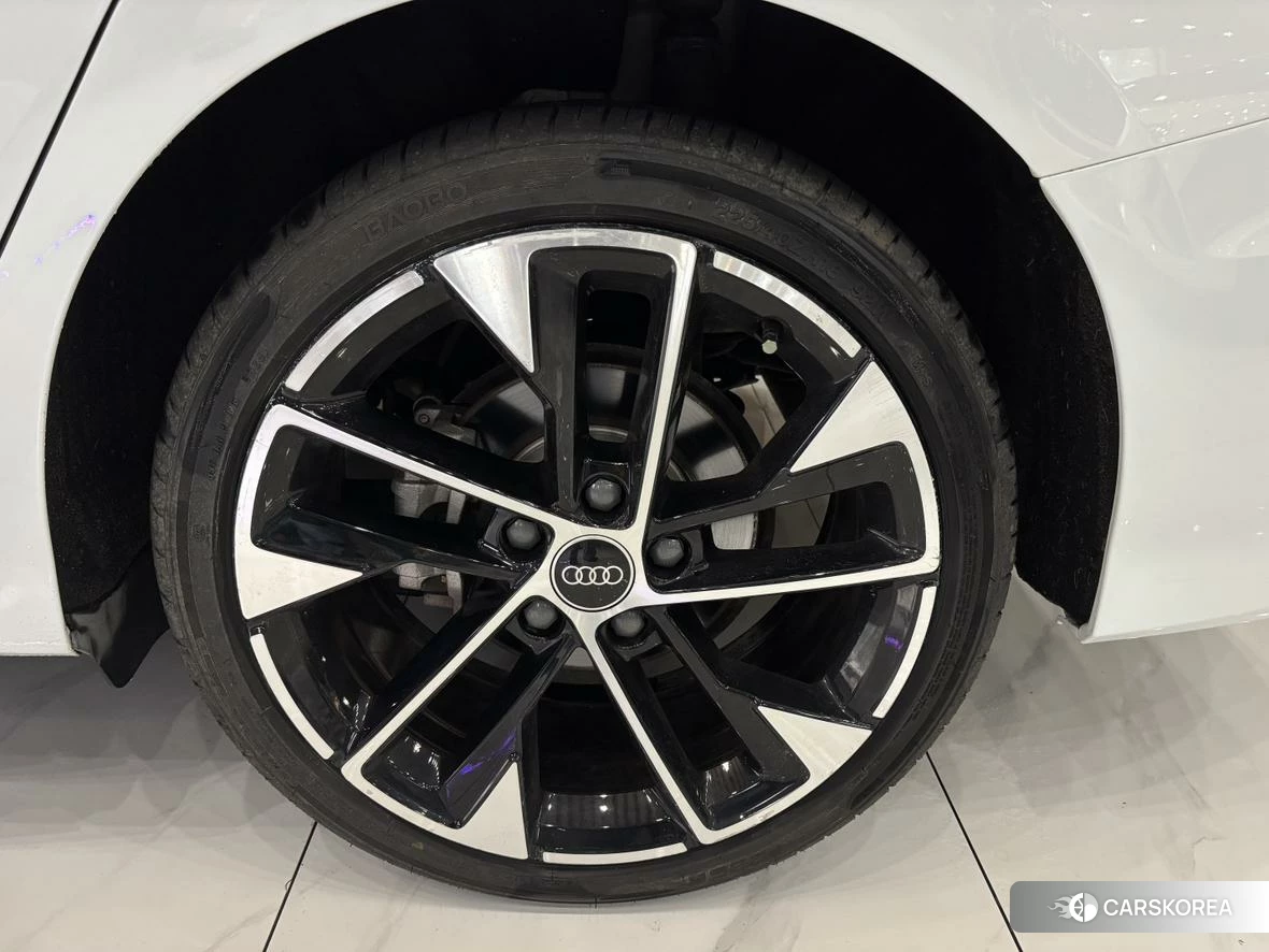 Audi A3 2022 Белый из Китая, фото 5