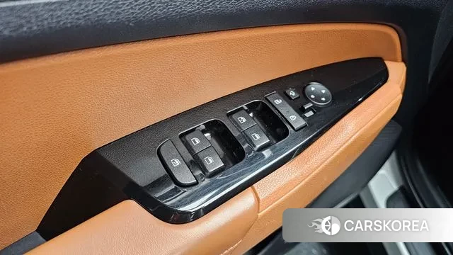 Kia Sportage 5th Generation 2022 Белый из Кореи, фото 5