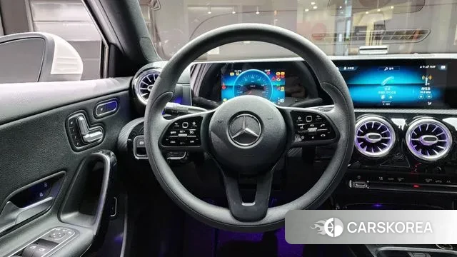 Mercedes-Benz A-Class W177 2020 Белый из Кореи, фото 5