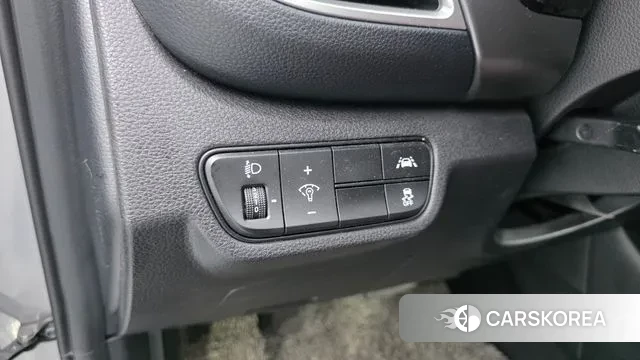 Kia Seltos 2022 Серый из Кореи, фото 5