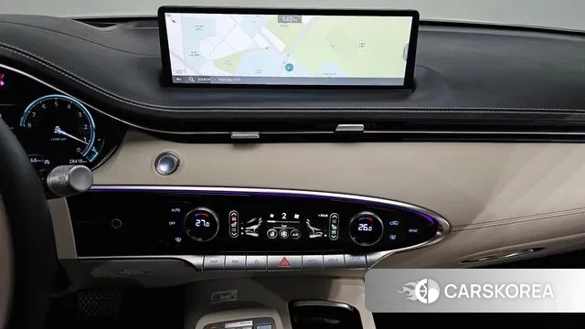 Genesis GV70 2023 Белый из Кореи, фото 5