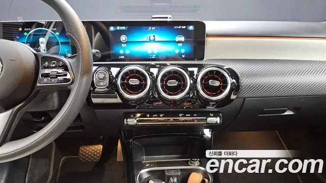 Mercedes-Benz A-Class W177 2020 Белый из Кореи, фото 5