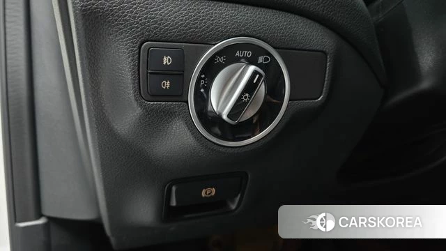 Mercedes-Benz GLA-Class X156 2019 Белый из Кореи, фото 5
