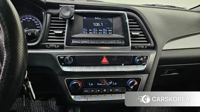 Hyundai Sonata New Rise 2023 Серебряный из Кореи, фото 5