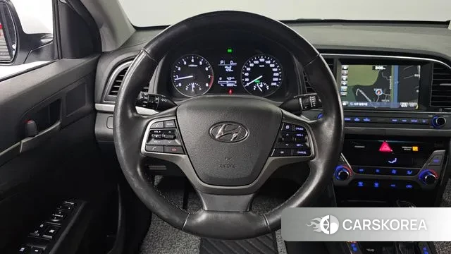 Hyundai Avante AD 2018 Белый из Кореи, фото 5