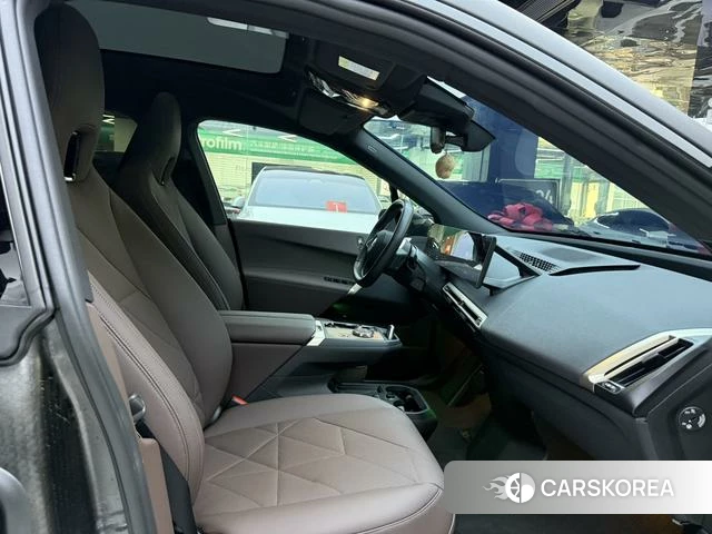 BMW iX 2024 Черный из Китая, фото 5