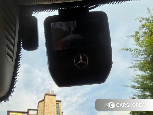 Mercedes-Benz C-Class W205 2018 Серебряный из Кореи, фото 5