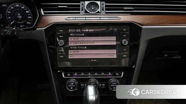 Volkswagen Passat GT (B8) 2018 Белый из Кореи, фото 5