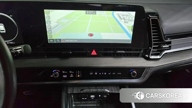 Kia Sportage 5th Generation Hybrid 2023 Серый из Кореи, фото 5