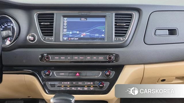 Kia The New Carnival 2019 Белый из Кореи, фото 5