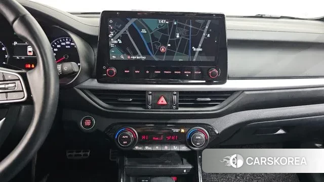 Kia The New K3 2nd generation 2023 Черный из Кореи, фото 5