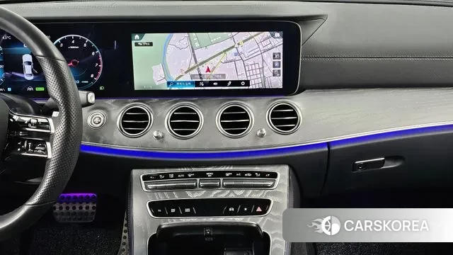 Mercedes-Benz E-Class W213 2022 Синий из Кореи, фото 5