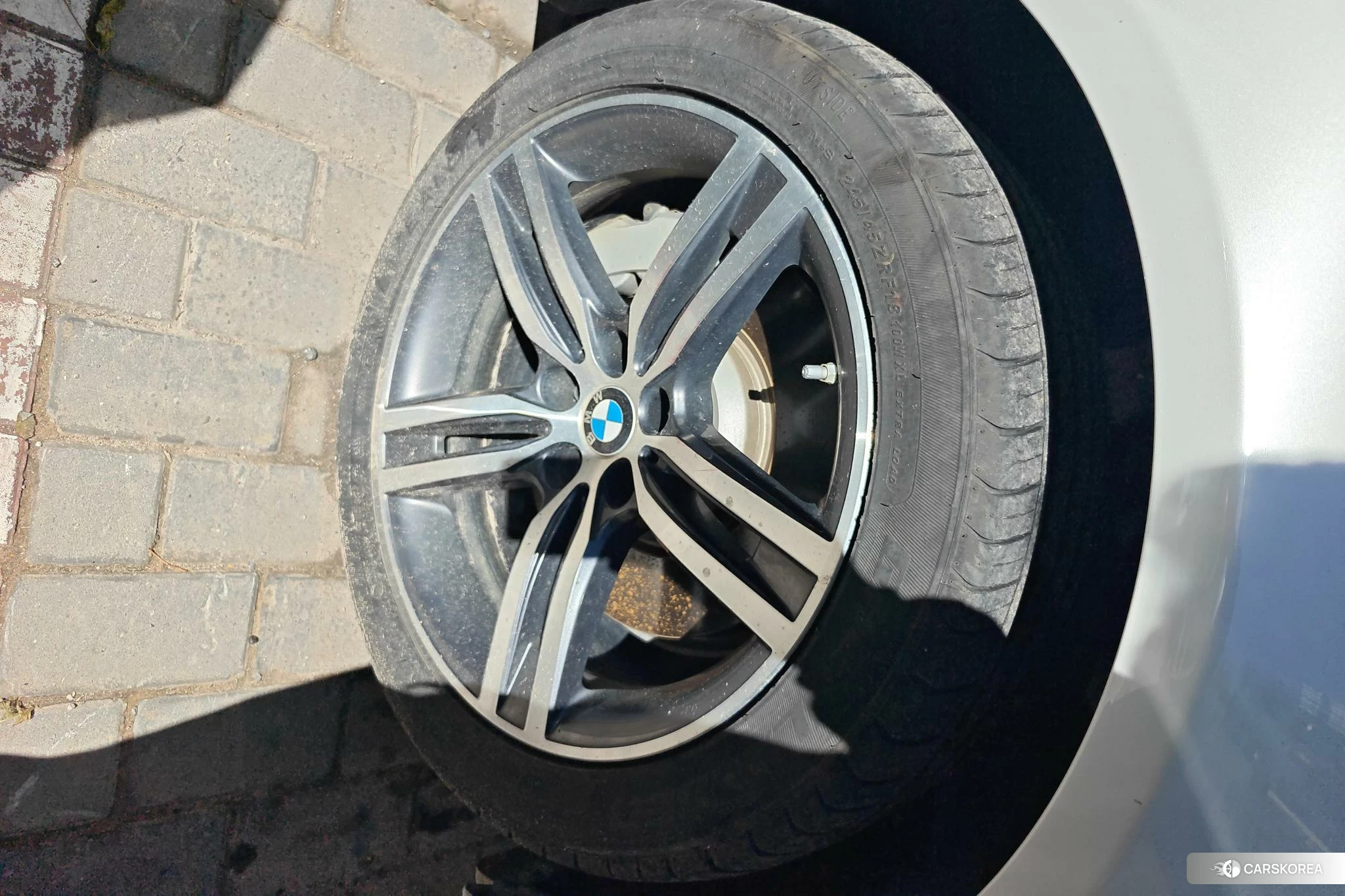 BMW 5 series 2023 Белый из Китая, фото 5