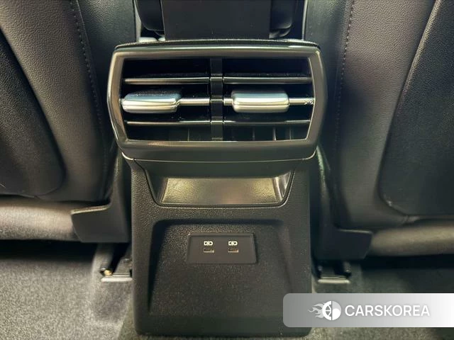 Audi A3 2023 Белый из Китая, фото 5
