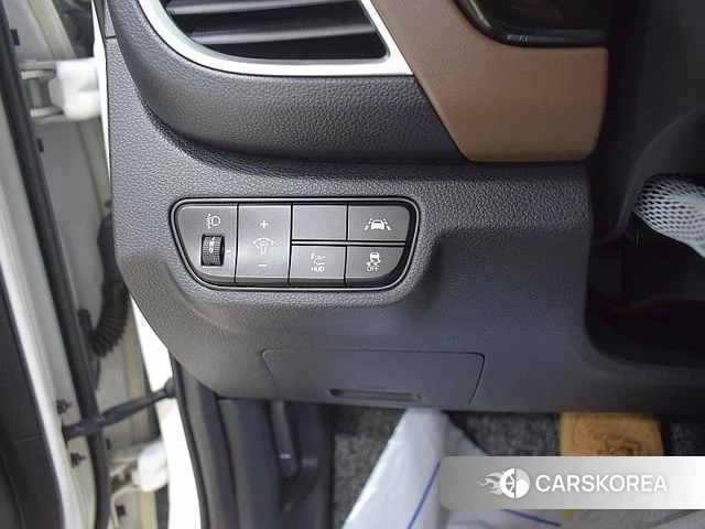 Kia Seltos 2020 Белый из Кореи, фото 5