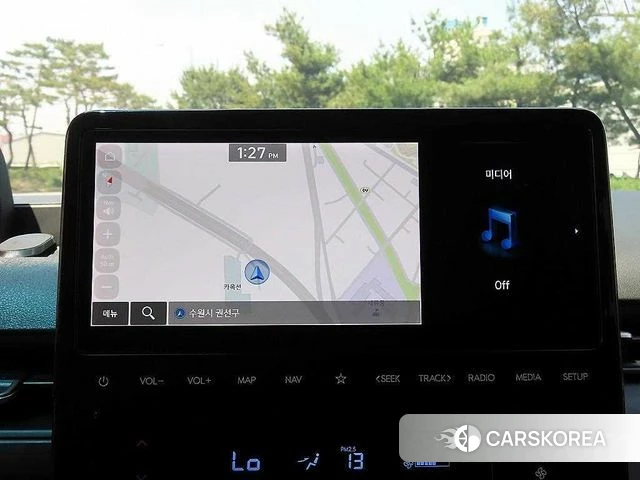 Hyundai Staria 2023 Белый из Кореи, фото 5