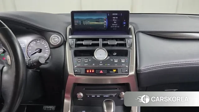 Lexus NX300h 2020 Белый из Кореи, фото 5