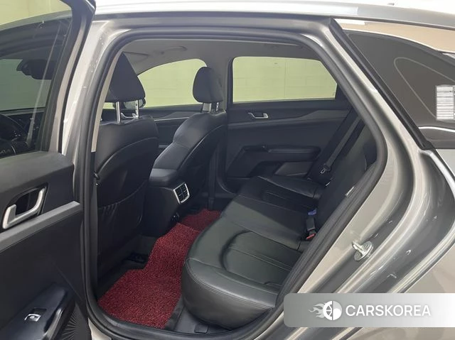 Kia K5 3rd generation 2022 Серебристо-серый из Кореи, фото 5